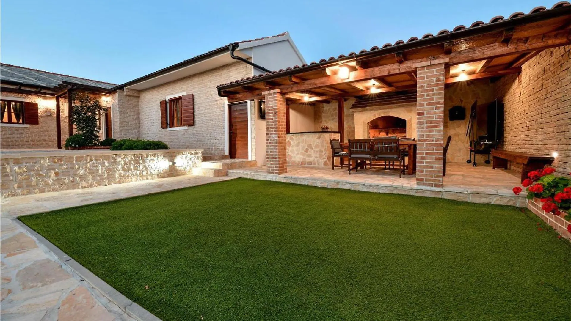 Nice Home In Lisicic With Wifi Lisicici Holiday home