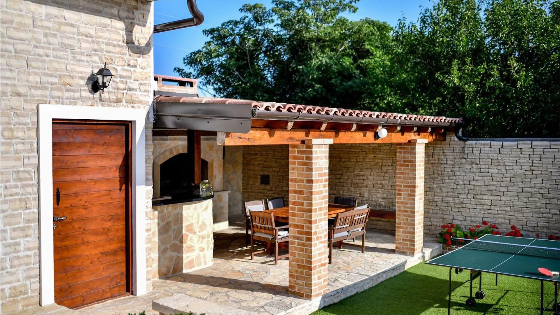 Nice Home In Lisicic With Wifi Lisicici